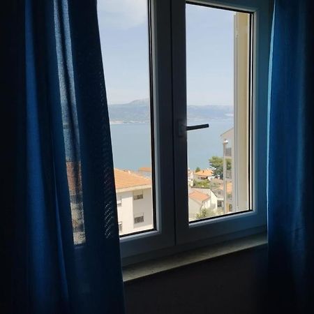 Deep Blue Apartment Трогир Экстерьер фото
